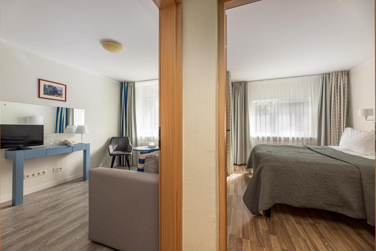 Hotel Nidus à Nido Extérieur photo