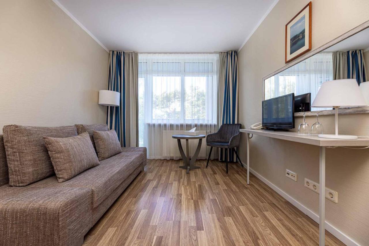 Hotel Nidus à Nido Extérieur photo